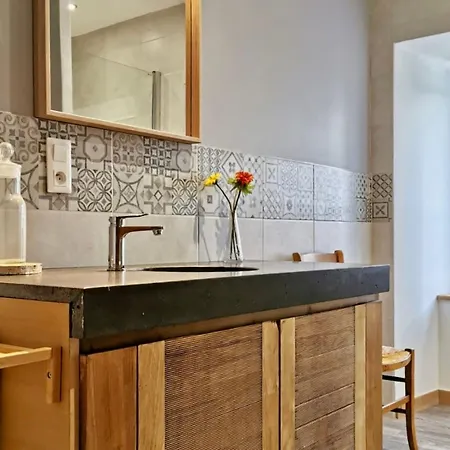 Renove Au Coeur De L'auvergne - Fr-1-582-336 Prázdninový dům Arlempdes