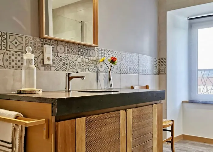 Renove Au Coeur De L'auvergne - Fr-1-582-336 Feriehus Arlempdes